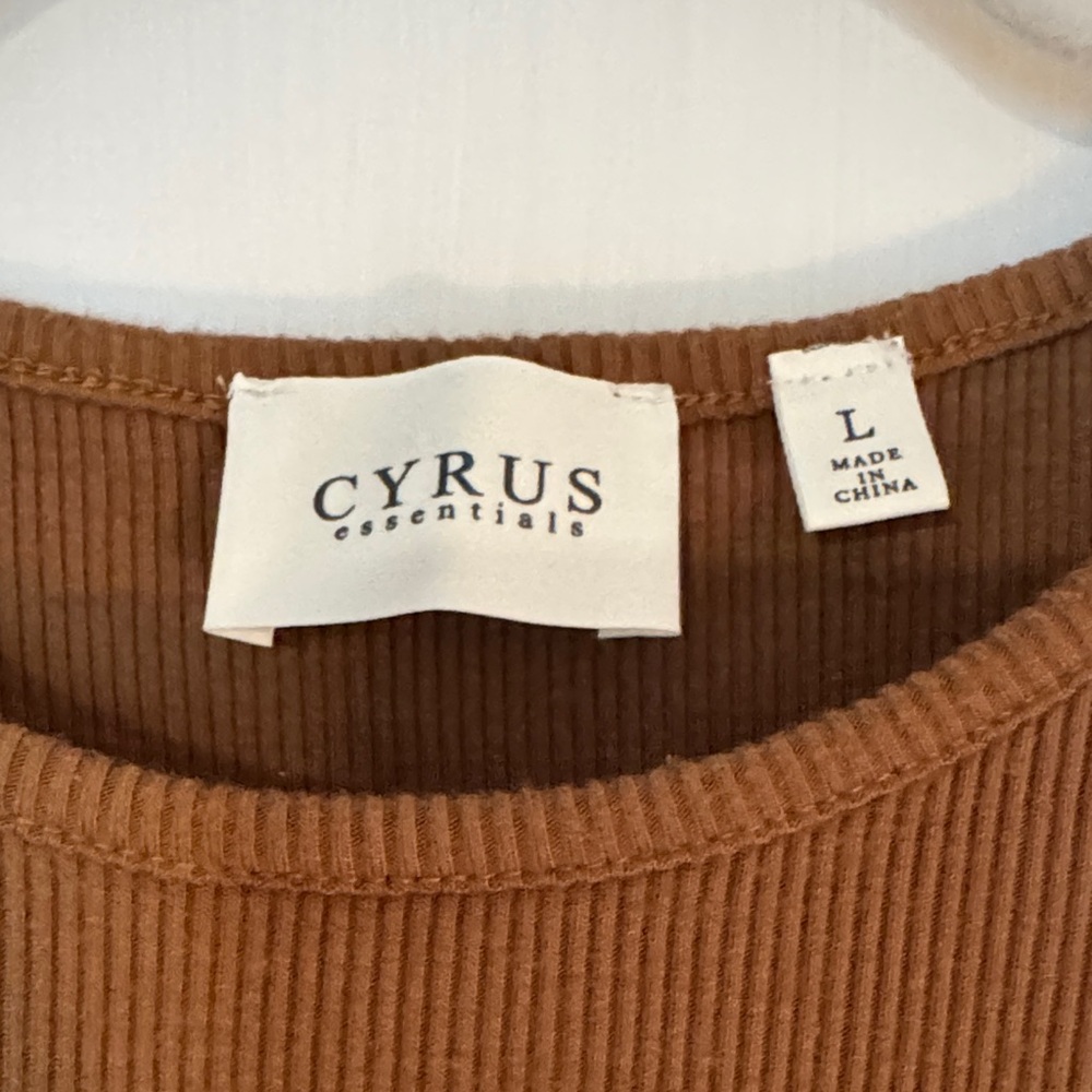 Cyrus Essentials Ribbed Tank Top - Brown - Picture 2 of 3